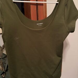 Old Navy Women's Short Sleeve Top in Forest Green